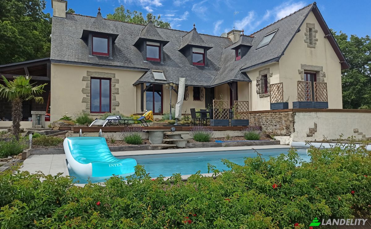 Villa for Sale 34 Ham De La Justice, 22940 Plaintel, Plaintel, Cotes-dArmor, Brittany, France. Photo 2