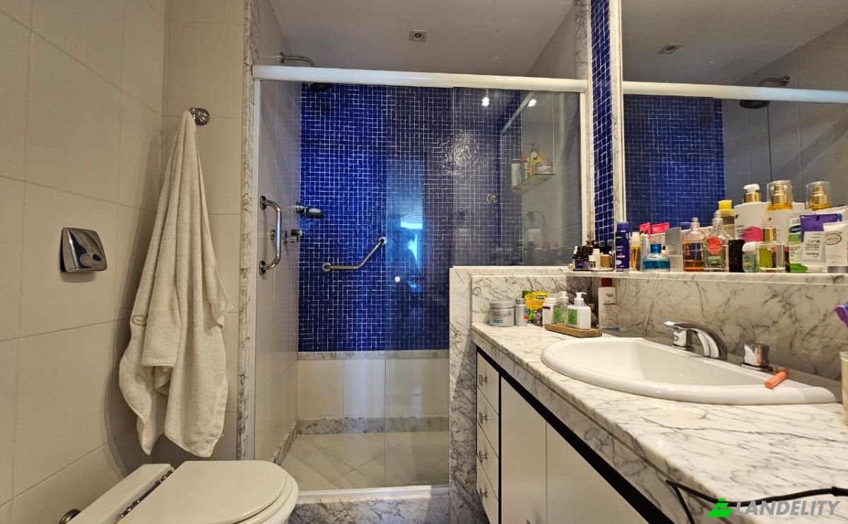Apartment for Sale Av Lucio Costa, 3606, Barra da Tijuca, Rio de Janeiro, State of Rio de Janeiro, Brazil, 22630-011. Photo 8