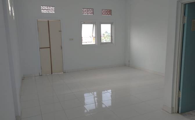 Store Front for Rent Jl WR Supratman No239. Photo#4