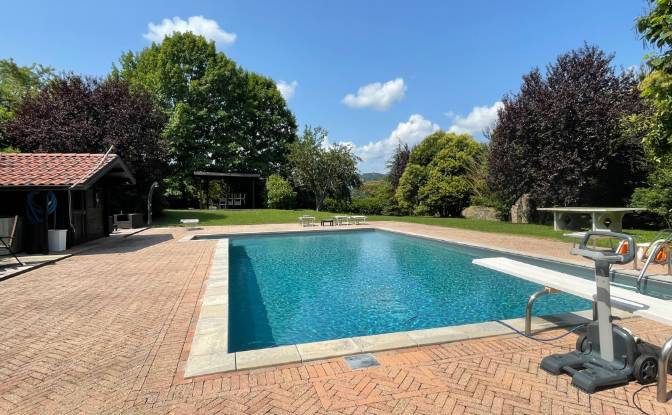 Single Family Home for Sale Via Orelia. Photo#15