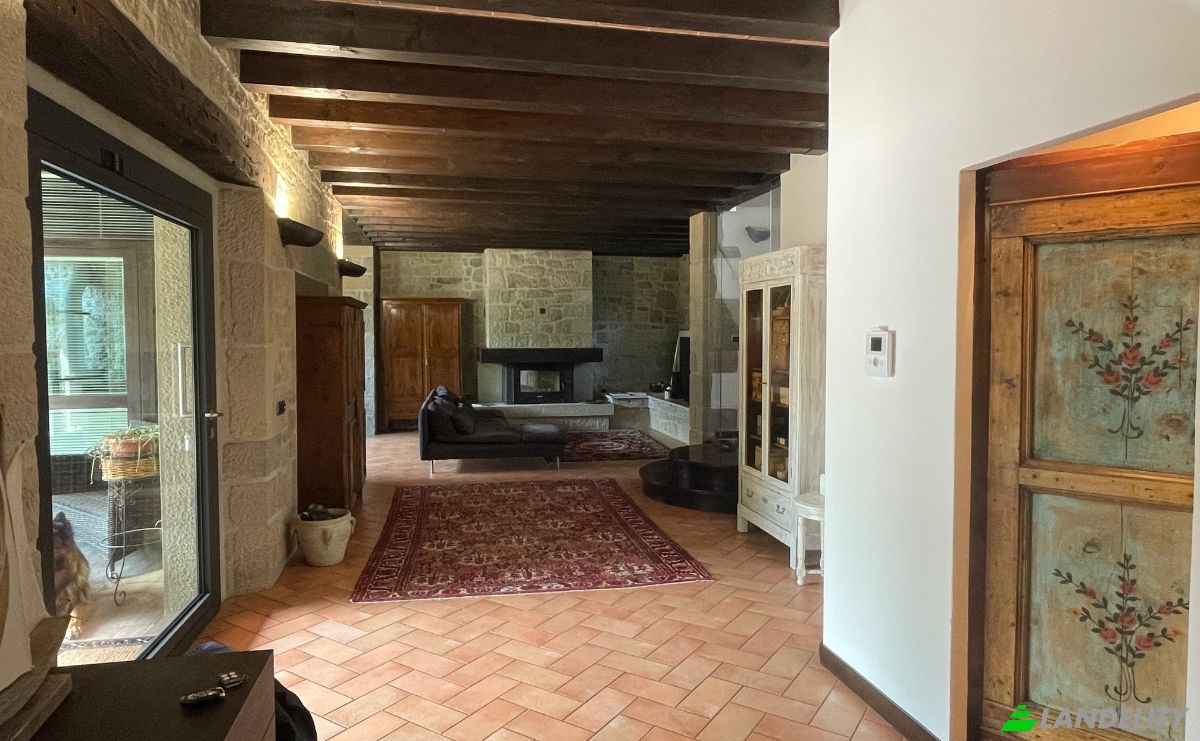 Single Family Home for Sale Via Orelia, 40038 Ca dei Bombi BO, Ca dei Bombi, Metropolitan City of Bologna, Emilia-Romagna, Italy. Photo 4