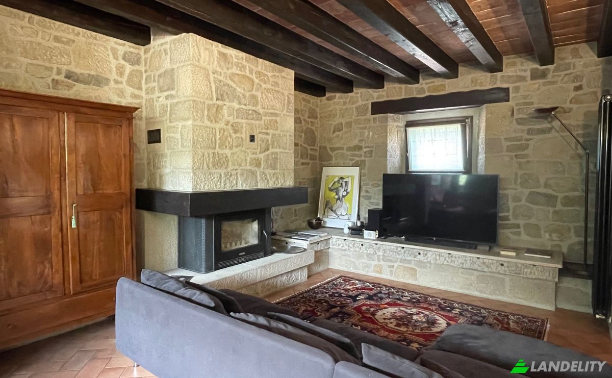 Single Family Home for Sale Via Orelia, 40038 Ca dei Bombi BO, Ca dei Bombi, Metropolitan City of Bologna, Emilia-Romagna, Italy. Photo 6