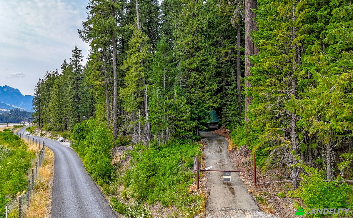 Cabina/Cottage in vendita 71 Fs Road, Snoqualmie Pass, Kittitas County, Washington, United States, WA 98068, USA. Foto 4