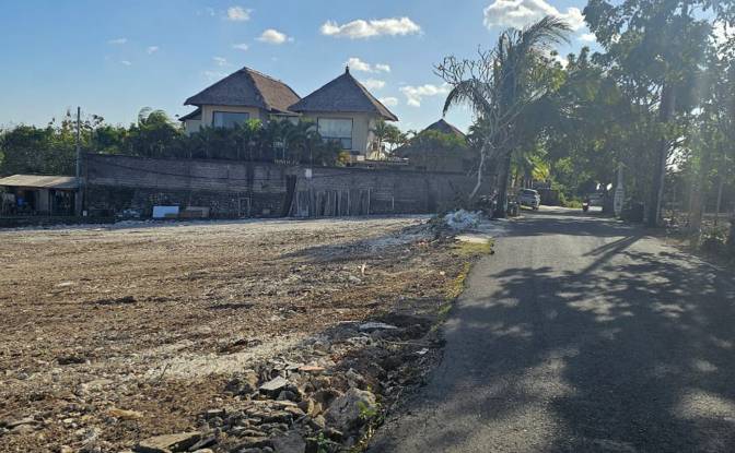 Grondperceel Te koop Jl Pantai Balangan No58. Foto#5