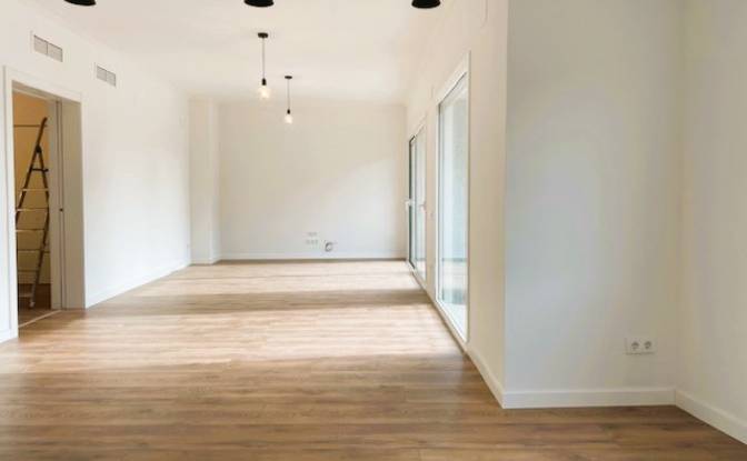 Apartment for Sale C de Roger de Lluria. Photo#4 Apartment for Sale C de Roger de Lluria. Photo#4