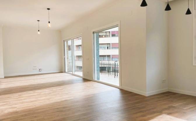 Apartment for Sale C de Roger de Lluria. Photo#1 Apartment for Sale C de Roger de Lluria. Photo#1