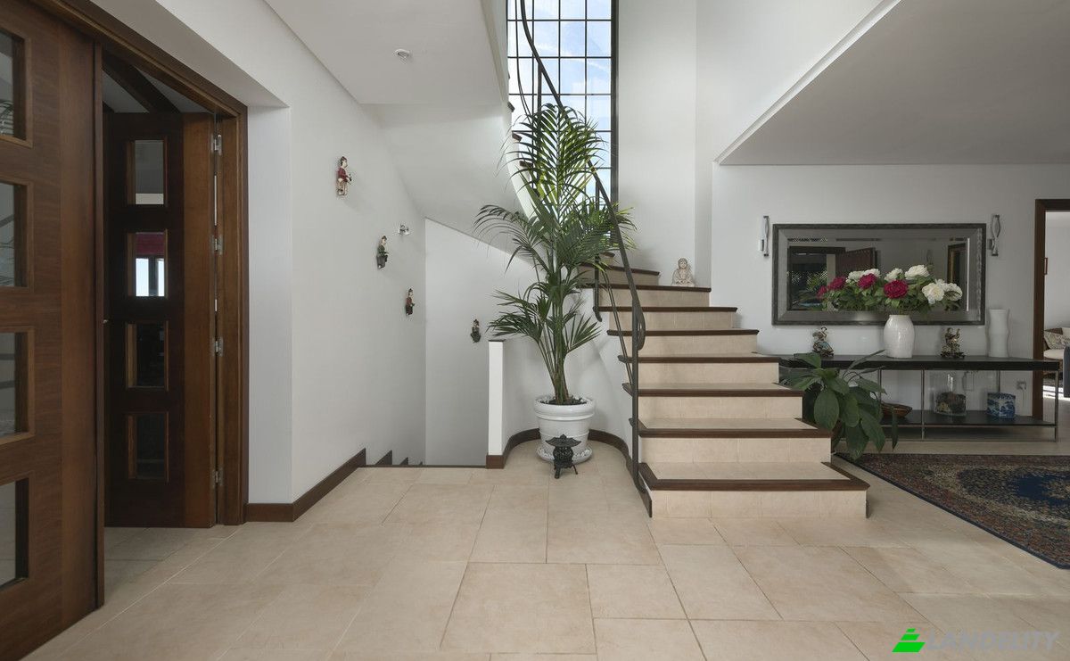 Villa for Sale Carretera de Lomas de Marbella, Marbella, Malaga, Andalusia, Spain. Photo 3