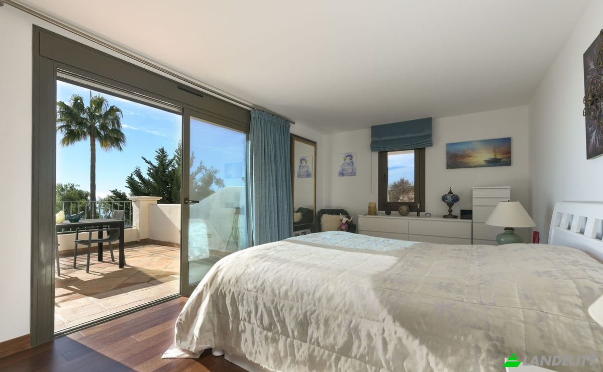 Villa for Sale Carretera de Lomas de Marbella, Marbella, Malaga, Andalusia, Spain. Photo 5