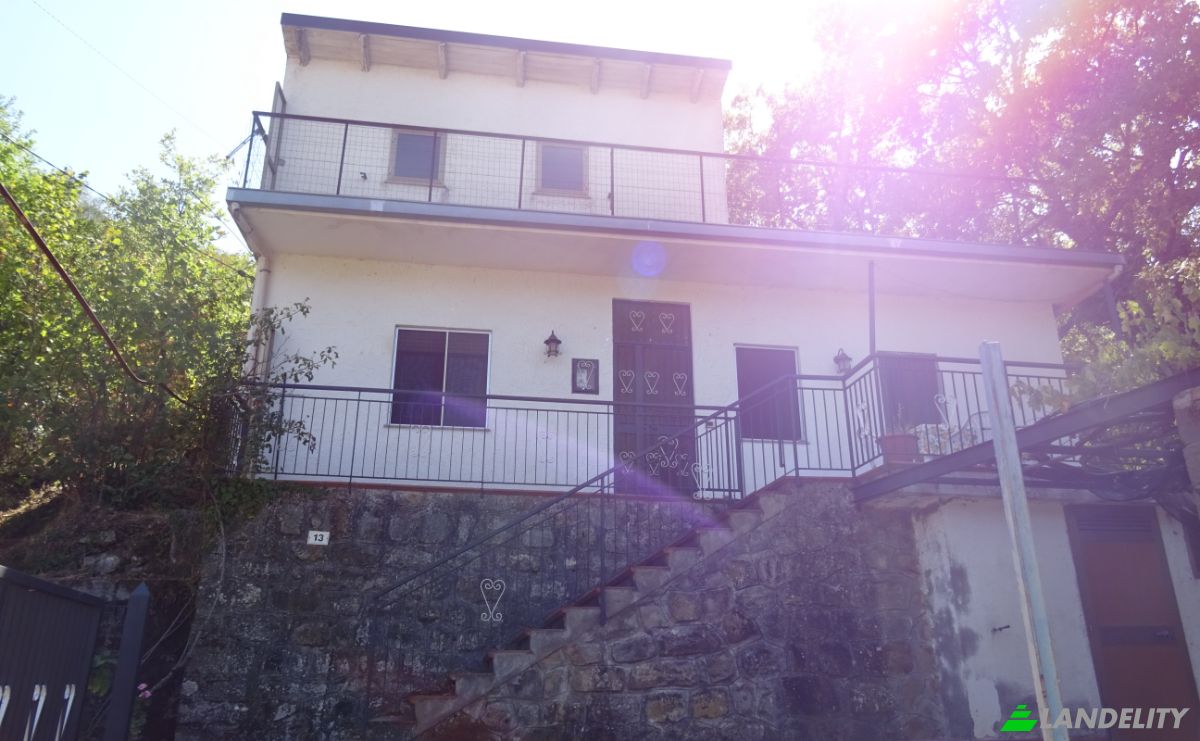 Apartment for Sale Contrada Gorghi, 98069 Sinagra ME, Sinagra, Metropolitan City of Messina, Sicily, Italy. Photo 1