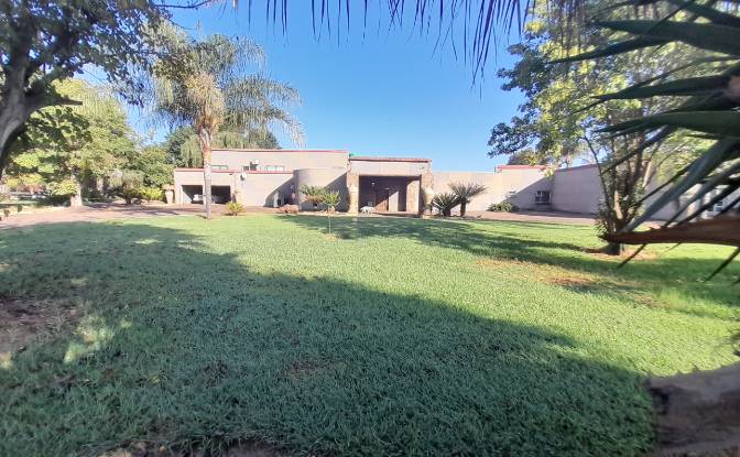 Farm/Ranch for Sale 84 Sphinx Rd, Pretoria. Photo#12 Farm/Ranch for Sale 84 Sphinx Rd, Pretoria. Photo#12