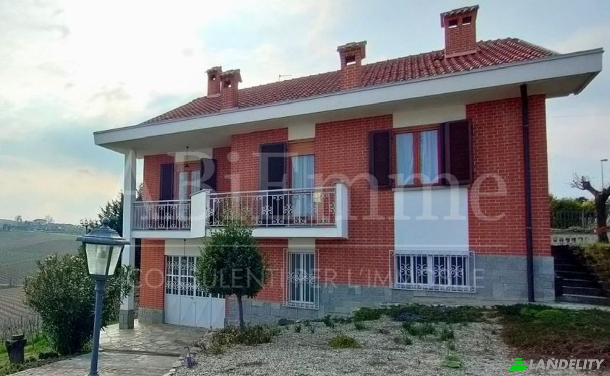 Villa for Sale Via Schiavino Commendatore, 12060 Verduno CN, Verduno, Province of Cuneo, Piedmont, Italy. Photo 3