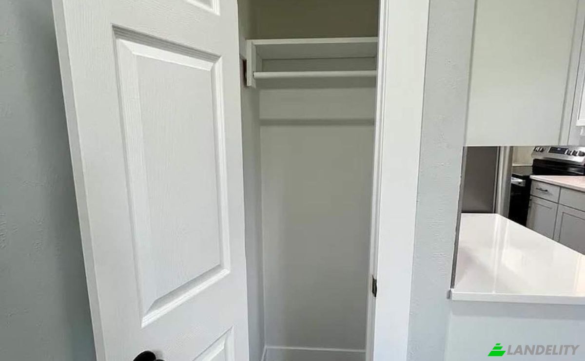 Apartment for Rent 1005 E 20th St, Cheyenne, Laramie County, Wyoming, United States, WY 82001, USA. Photo 10