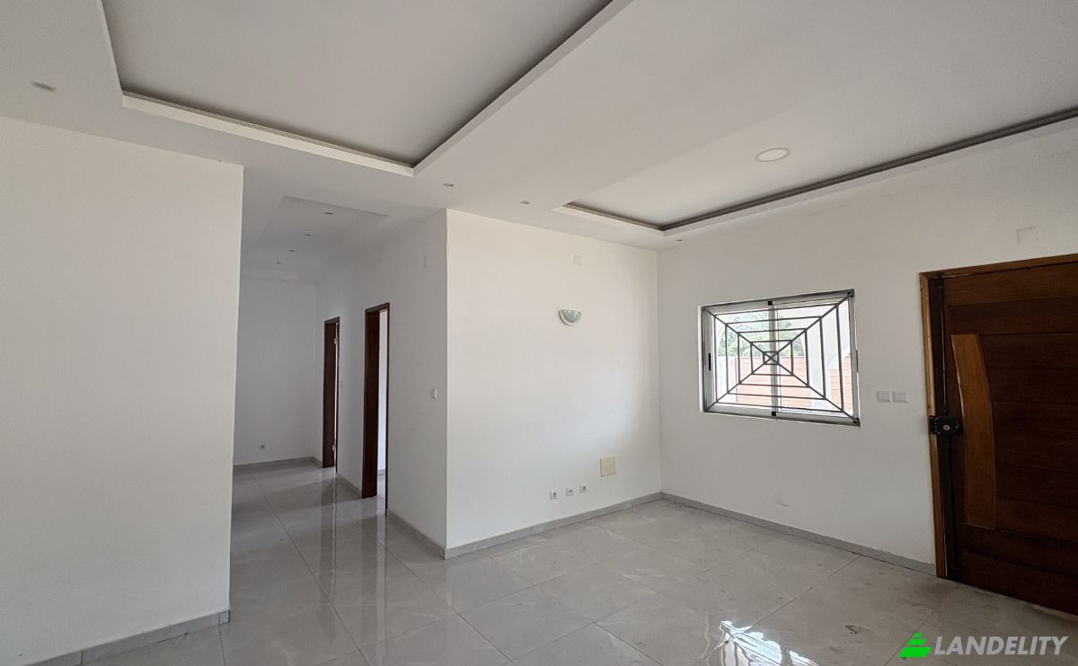 Duplex zu verkaufen Garcia Rd, Riboque, Agua Grande, Sao Tome and Principe. Foto 9