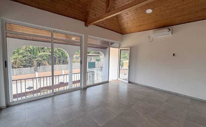 Duplex zu verkaufen Garcia Rd, Riboque. Foto#5