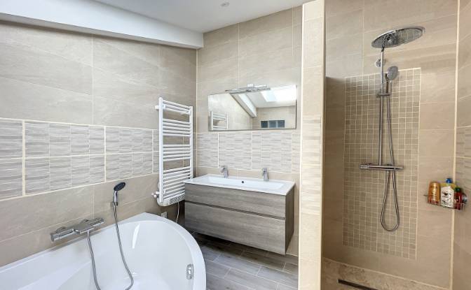 Villa for Sale 430 Allee des Jardins de Craoux. Photo#5 Villa for Sale 430 Allee des Jardins de Craoux. Photo#5