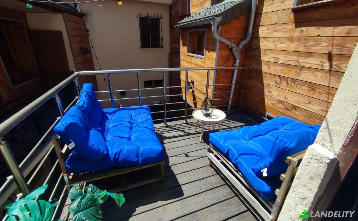 Townhouse for Sale 19 Pl Gabriel Rouy, 31110 Bagneres-de-Luchon, Bagneres-de-Luchon, Haute-Garonne, Occitanie, France. Photo 5