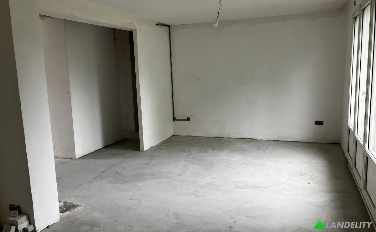 Apartment for Sale 19 Rue Henri Dunant, 95410 Groslay, Groslay, Val-dOise, Ile-de-France, France. Photo 3