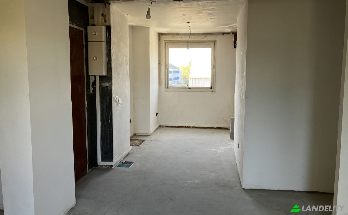 Apartment for Sale 19 Rue Henri Dunant, 95410 Groslay, Groslay, Val-dOise, Ile-de-France, France. Photo 4