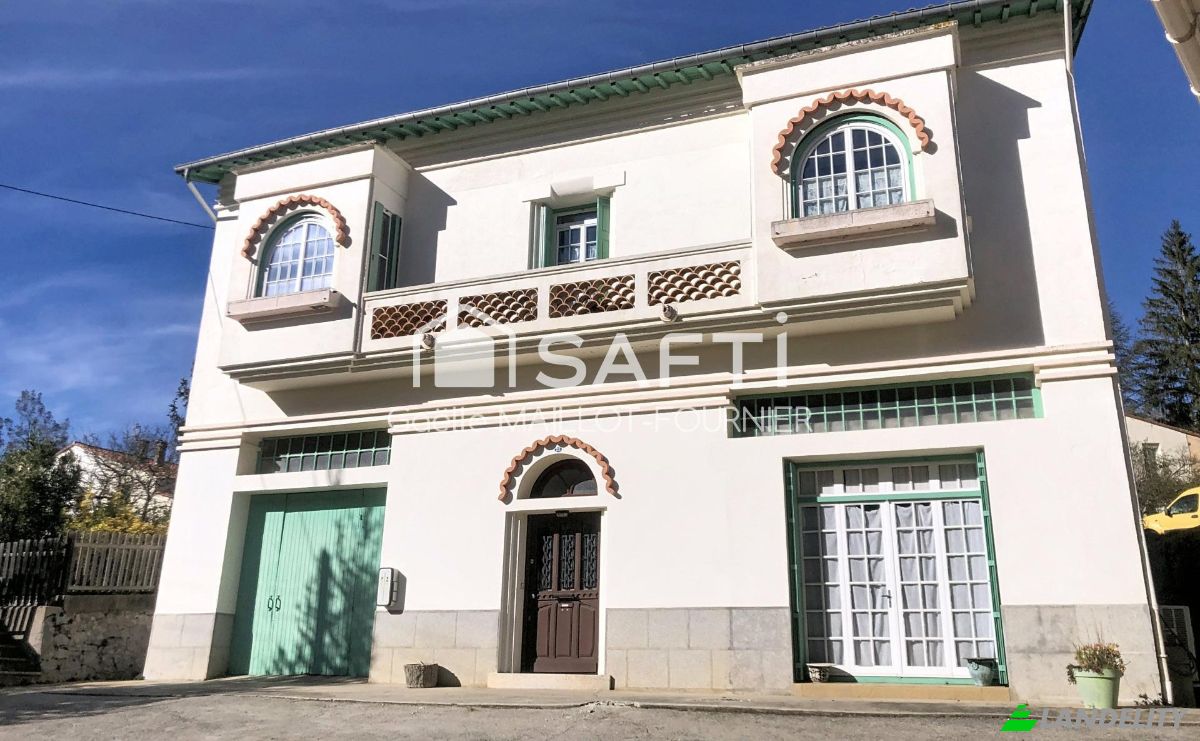 Villa for Sale 23 Av Guillaume Julia, 66260 Saint-Laurent-de-Cerdans, Saint-Laurent-de-Cerdans, Pyrenees-Orientales, Occitanie, France. Photo 1