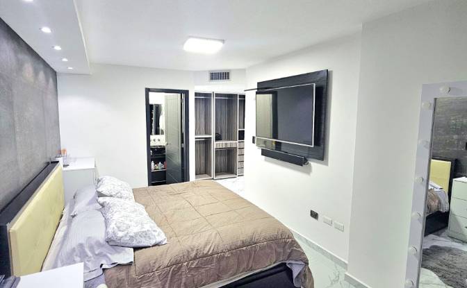 Apartment for Sale Av Bolivar, Lecheria 6016. Photo#3 Apartment for Sale Av Bolivar, Lecheria 6016. Photo#3