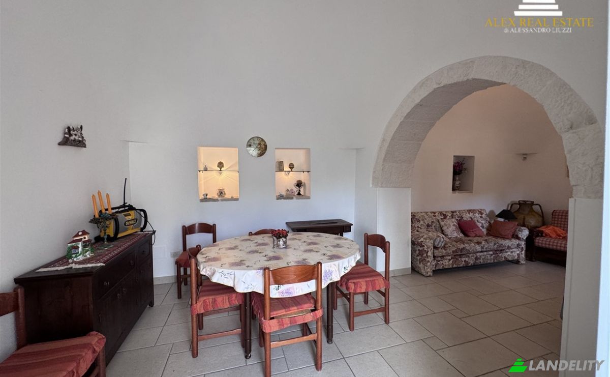 Villa for Sale Contrada S Salvatore, 72017 Ostuni BR, Ostuni, Province of Brindisi, Apulia, Italy. Photo 9