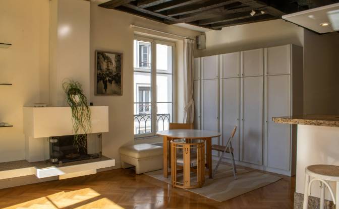 Wohnung zu verkaufen 24 Rue Pierre Lescot. Foto#3