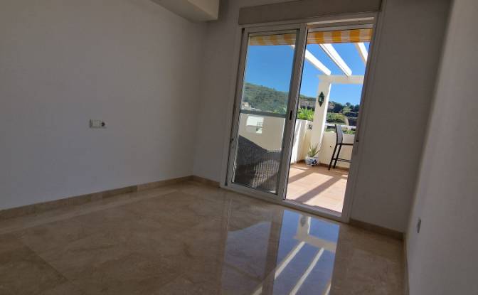 Apartment for Sale C Jose Orbaneja, Calahonda. Photo#15 Apartment for Sale C Jose Orbaneja, Calahonda. Photo#15