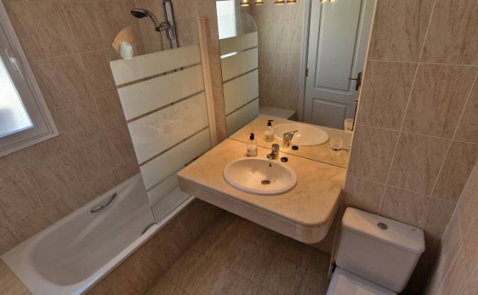Apartment for Sale C Jose Orbaneja, Calahonda. Photo#19 Apartment for Sale C Jose Orbaneja, Calahonda. Photo#19