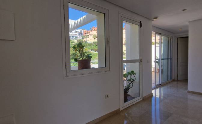 Apartment for Sale C Jose Orbaneja, Calahonda. Photo#7 Apartment for Sale C Jose Orbaneja, Calahonda. Photo#7
