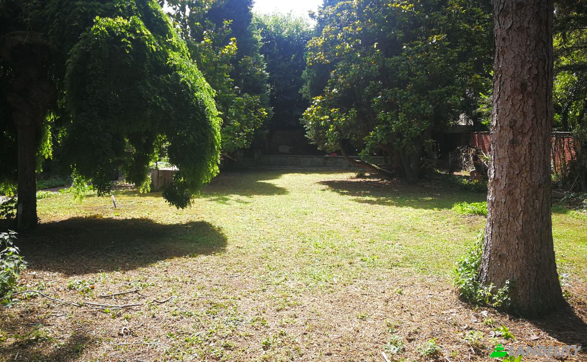 Villa for Sale 13 Rue de Bossang, 95270 Noisy-sur-Oise, Noisy-sur-Oise, Val-dOise, Ile-de-France, France. Photo 8