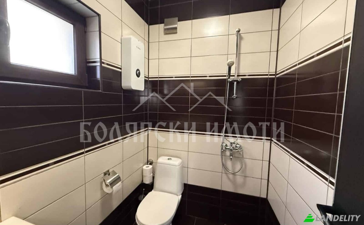 Rijtjeshuis Te koop gk Varusha, north, ul Panayot Tipografov 52, 5000 Veliko Tarnovo, Veliko Tarnovo, Veliko Tarnovo Municipality, Veliko Tarnovo Province, Bulgaria. Foto 13