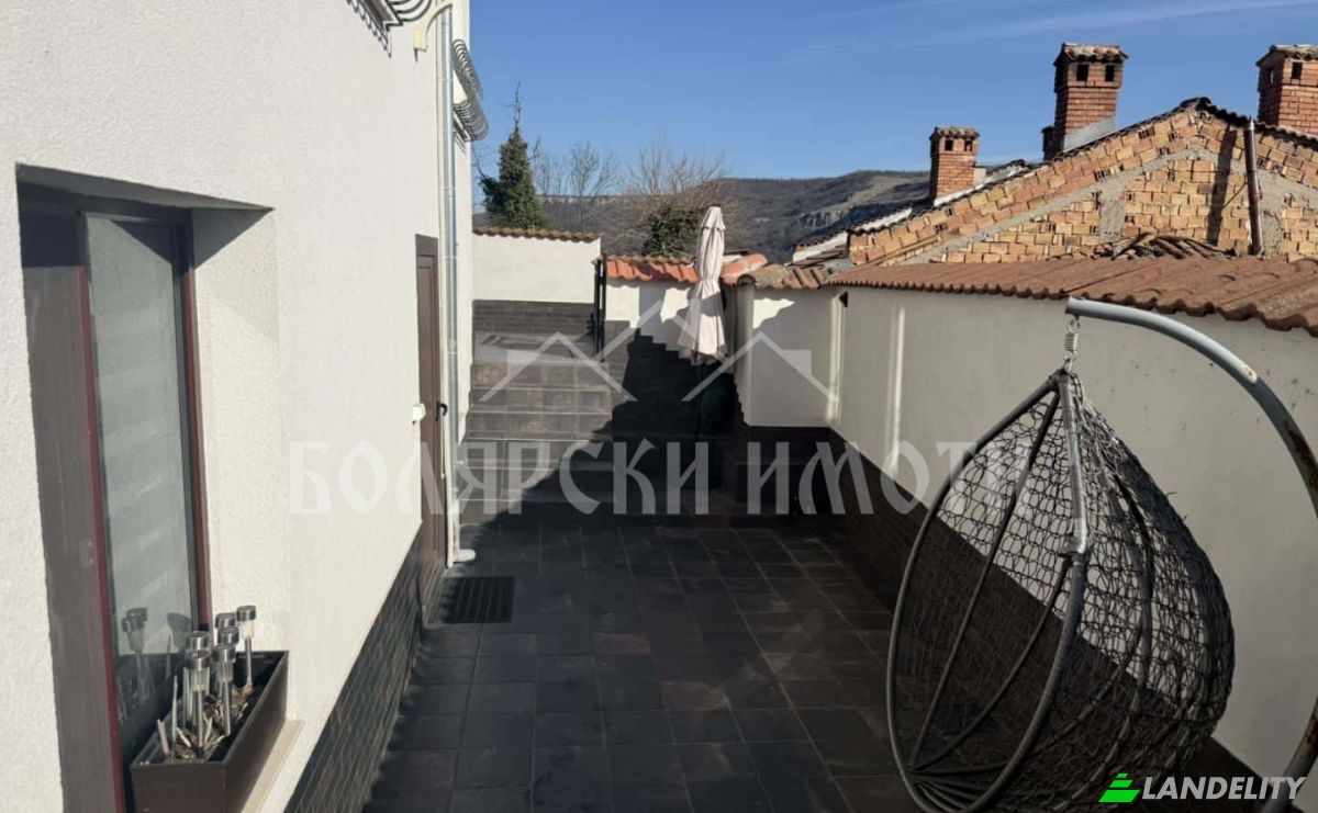 Rijtjeshuis Te koop gk Varusha, north, ul Panayot Tipografov 52, 5000 Veliko Tarnovo, Veliko Tarnovo, Veliko Tarnovo Municipality, Veliko Tarnovo Province, Bulgaria. Foto 4