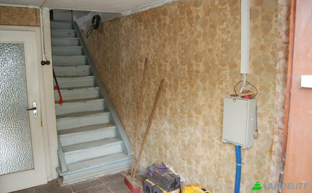 Single Family Home for Sale Zwotaer Str, 08248 Klingenthal, Klingenthal, Vogtlandkreis, Saxony, Germany. Photo 3
