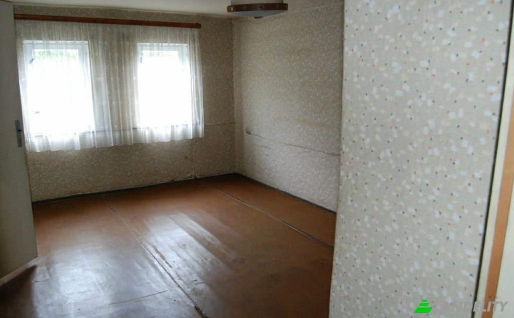 Single Family Home for Sale Zwotaer Str, 08248 Klingenthal, Klingenthal, Vogtlandkreis, Saxony, Germany. Photo 4