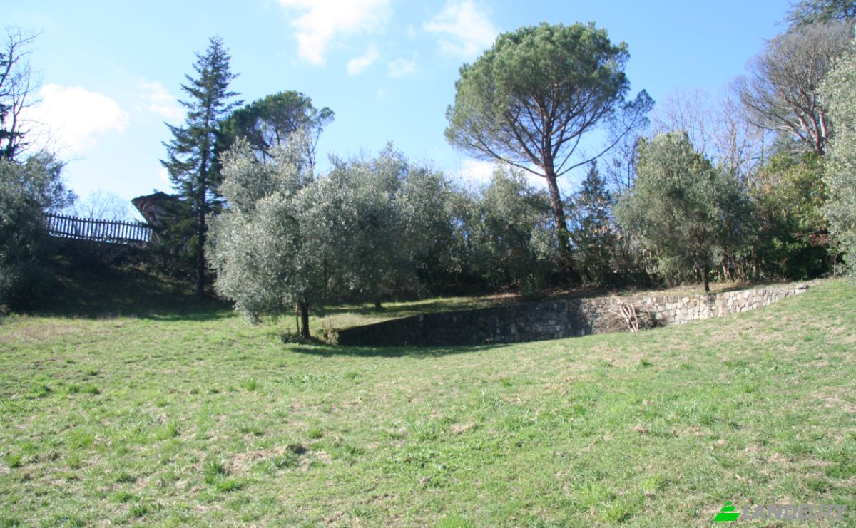 Villa for Sale Case Sparse Calcinara, 19020 Sesta Godano SP, Sesta Godano, Province of La Spezia, Liguria, Italy. Photo 21