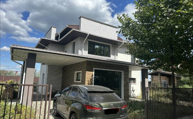 Single Family Home for Sale Vulytsya Bez Nazvy. Photo#3 Single Family Home for Sale Vulytsya Bez Nazvy. Photo#3
