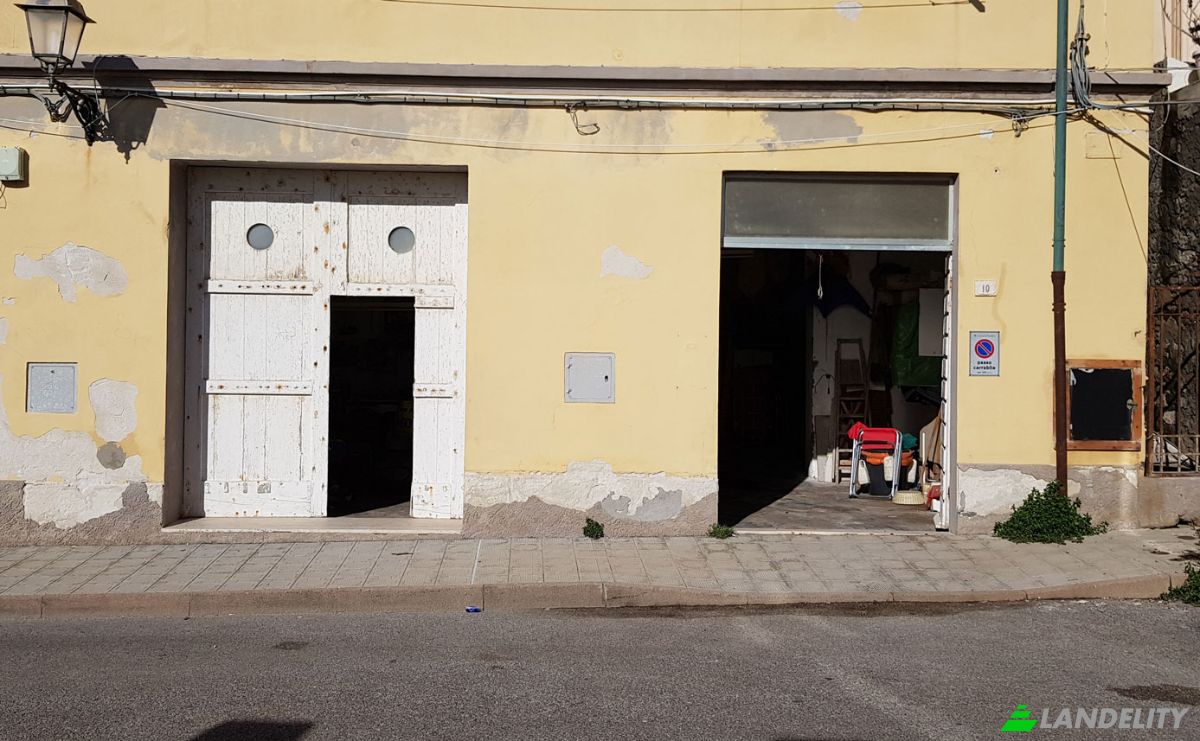 Investing/Development for Sale Piazza Giovanni Bovio, 57025 Piombino LI, Piombino, Province of Livorno, Tuscany, Italy. Photo 2