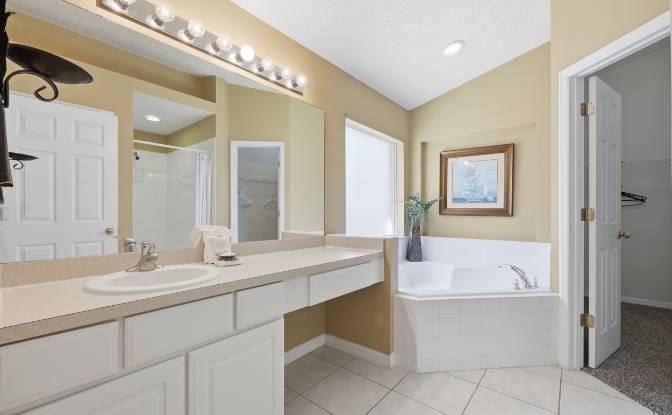 Single Family Home for Sale 2721 Lido Key Dr. Photo#9 Single Family Home for Sale 2721 Lido Key Dr. Photo#9