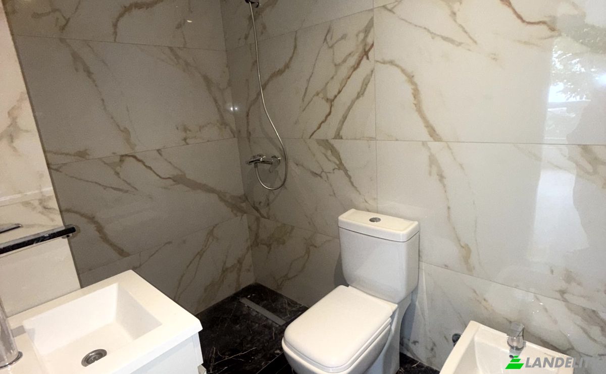 Apartment for Sale Buenos Aires, Comuna 15, Argentina, Campillo 2812, C1427DCJ Cdad Autonoma de Buenos Aires. Photo 10