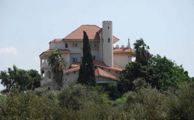 Single Family Home for Rent Tripoli, Koura. Photo#15