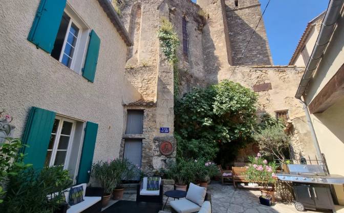 Townhouse for Sale - Bize-Minervois, France