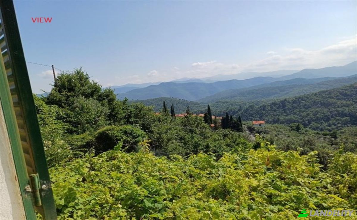 Apartment for Sale Via Costiglione, 17032 Chiesa SV, Chiesa, Province of Savona, Liguria, Italy. Photo 25