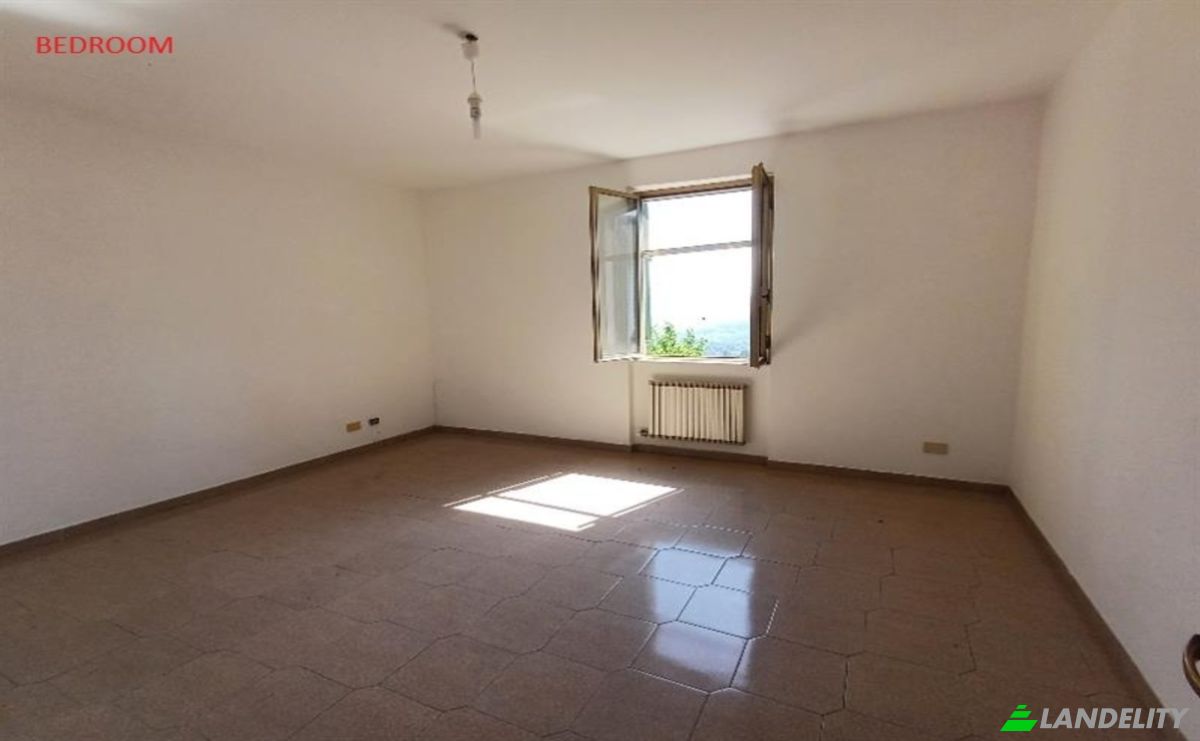 Apartment for Sale Via Costiglione, 17032 Chiesa SV, Chiesa, Province of Savona, Liguria, Italy. Photo 3
