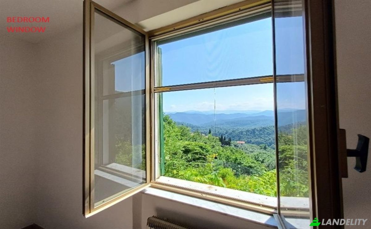 Apartment for Sale Via Costiglione, 17032 Chiesa SV, Chiesa, Province of Savona, Liguria, Italy. Photo 5