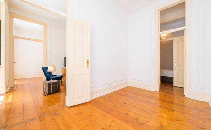 Apartment for Sale Rua da Padaria 50. Photo#4