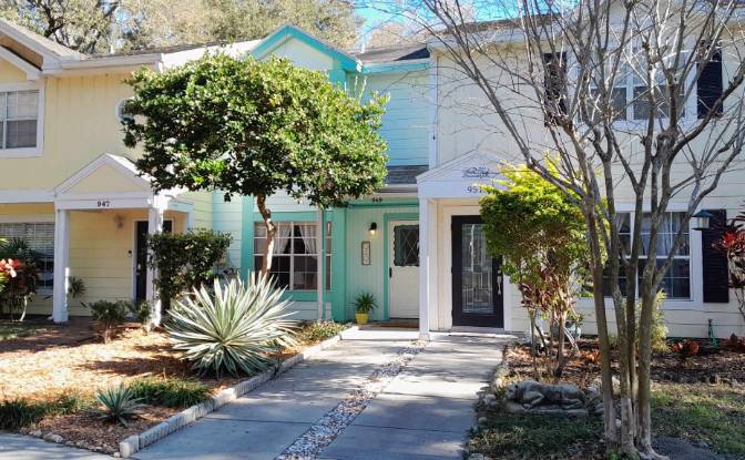 Townhouse for Sale - Palm Harbor, United States
