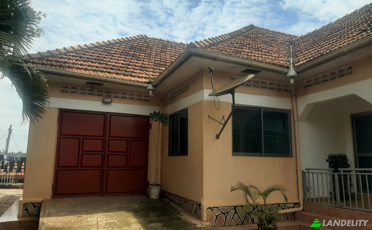 Single Family Home for Sale Dan Bahingire Rd, Kampala, Wakiso, Central Region, Uganda. Photo 4