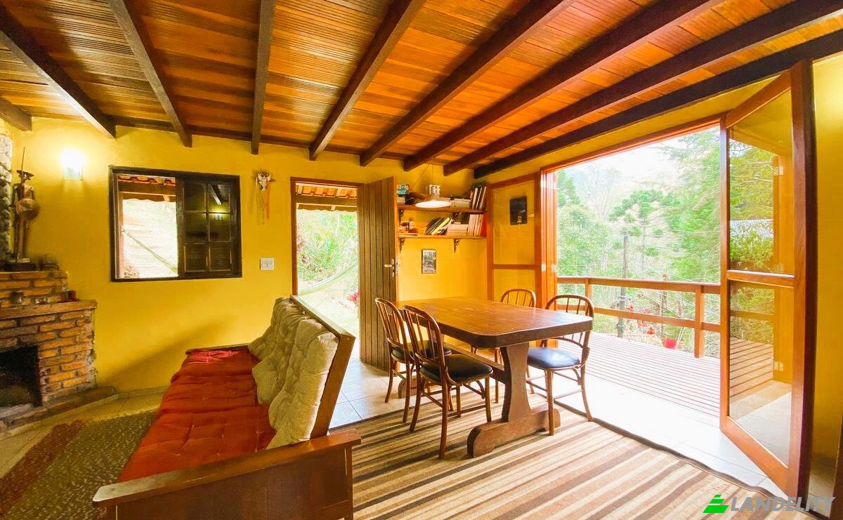 Cabin/Cottage for Sale Mirantao, Bocaina de Minas, State of Minas Gerais, Brazil, 37340-000. Photo 4
