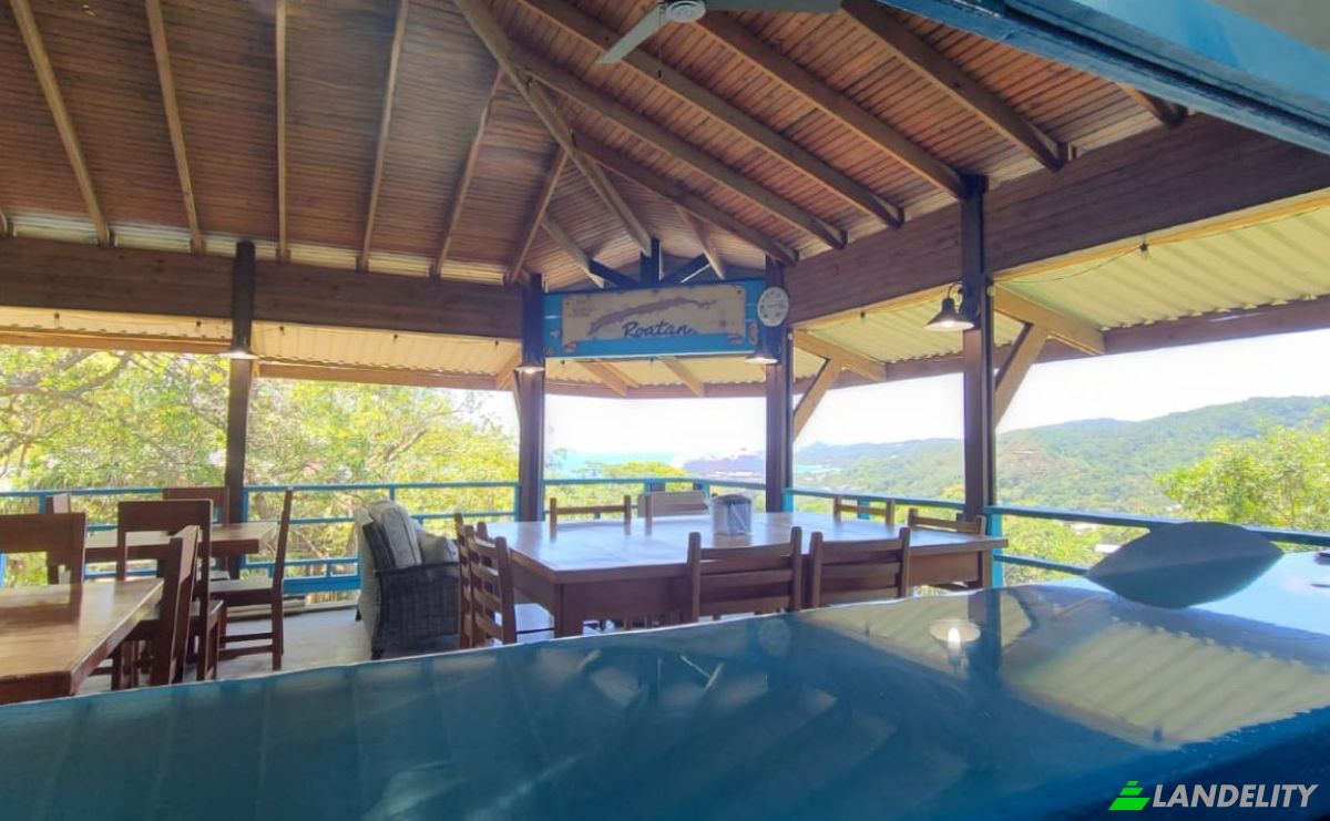 Restaurante en venta Spanish Town Rd, 34101 Coxen Hole, Roatan, Roatán, Islas de la Bahía, Honduras. Foto 8
