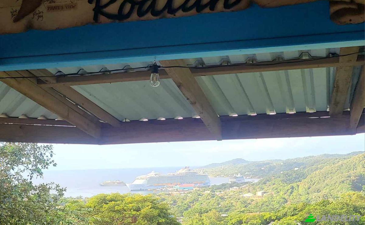 Restaurante en venta Spanish Town Rd, 34101 Coxen Hole, Roatan, Roatán, Islas de la Bahía, Honduras. Foto 12